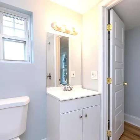 Appartement Entire House King Bed Near Downtown Free Parking à Baltimore Extérieur photo